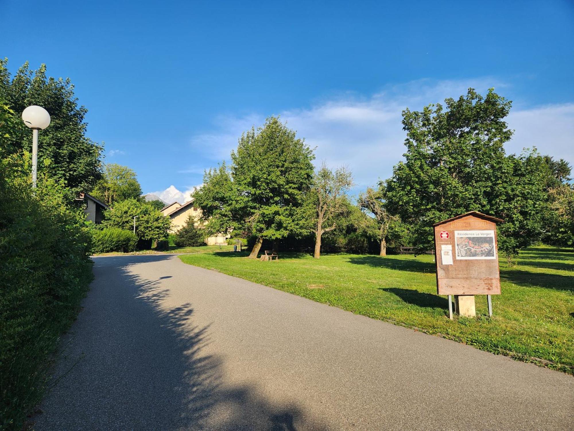 Appartement T3 Avec Jardin Proche Village Saint-Bonnet-en-Champsaur Exterior photo